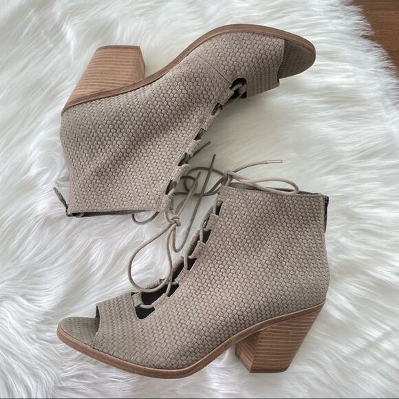 Eileen Fisher | NWOT Nude Suede Slew Lace-Up Bootie Earth Open Toe Sandal Tan 10 - Picture 8 of 9